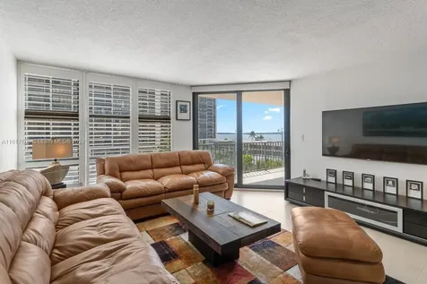 1915 Brickell Avenue Miami FL 33129