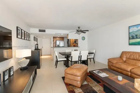 1915 Brickell Avenue Miami FL 33129