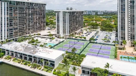 1915 Brickell Avenue Miami FL 33129