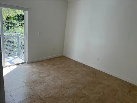 7945 W 2nd Court Hialeah FL 33014