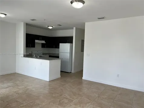 7945 W 2nd Court Hialeah FL 33014