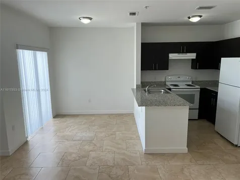 7945 W 2nd Court Hialeah FL 33014