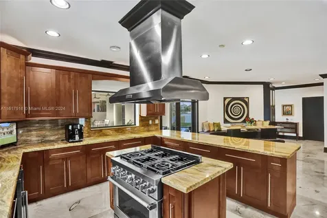 16795 NW 86th Court Miami Lakes FL 33016