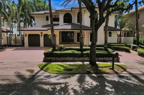 16795 NW 86th Court Miami Lakes FL 33016
