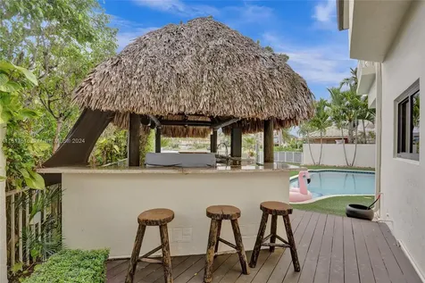 16795 NW 86th Court Miami Lakes FL 33016