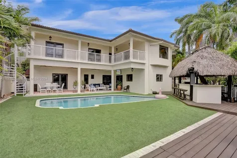 16795 NW 86th Court Miami Lakes FL 33016