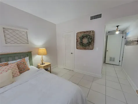 1980 S Ocean Drive Hallandale Beach FL 33009