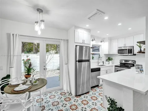 2232 NW 2nd Avenue Wilton Manors FL 33311