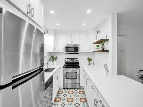 2232 NW 2nd Avenue Wilton Manors FL 33311