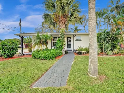 2232 NW 2nd Avenue Wilton Manors FL 33311