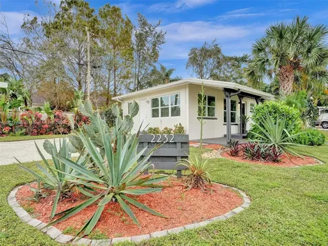 2232 NW 2nd Avenue Wilton Manors FL 33311
