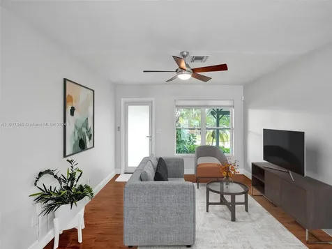 2232 NW 2nd Avenue Wilton Manors FL 33311