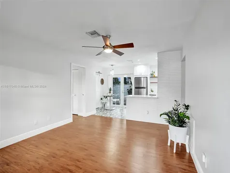 2232 NW 2nd Avenue Wilton Manors FL 33311