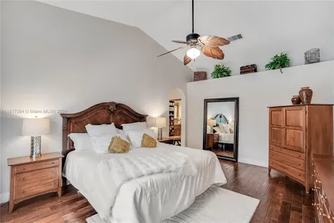 333 SW 187th Terrace Pembroke Pines FL 33029