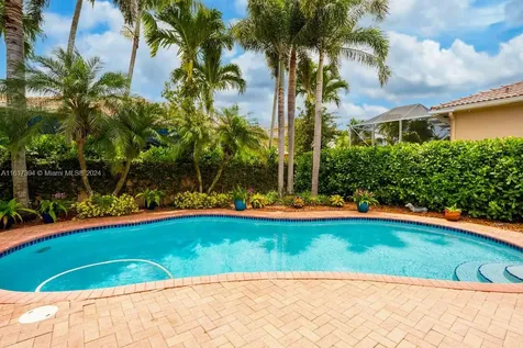 333 SW 187th Terrace Pembroke Pines FL 33029