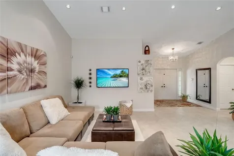 333 SW 187th Terrace Pembroke Pines FL 33029