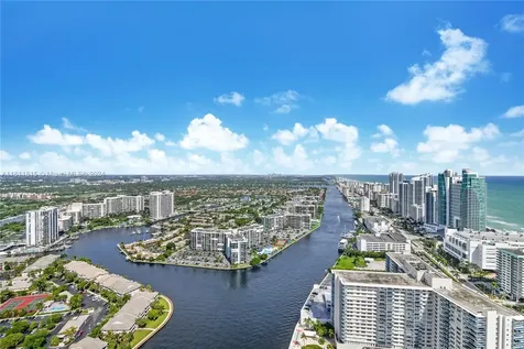 Hollywood FL 33019