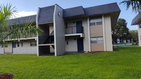 7925 S Colony Circle S Tamarac FL 33321