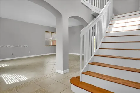 2123 NE 40th Road Homestead FL 33033