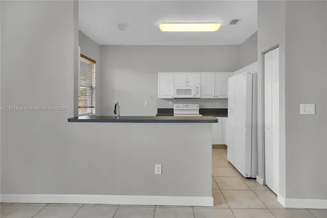 2123 NE 40th Road Homestead FL 33033