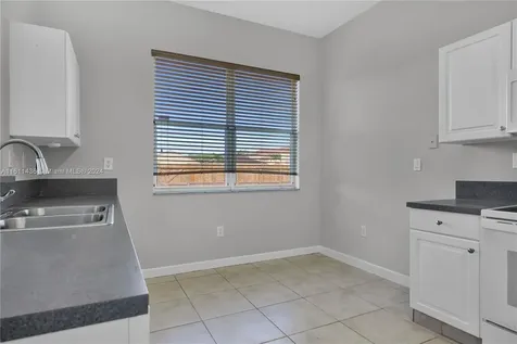 2123 NE 40th Road Homestead FL 33033