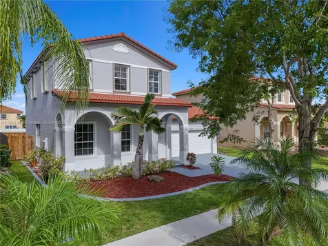 2123 NE 40th Road Homestead FL 33033