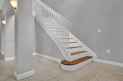 2123 NE 40th Road Homestead FL 33033