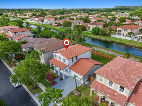 2123 NE 40th Road Homestead FL 33033