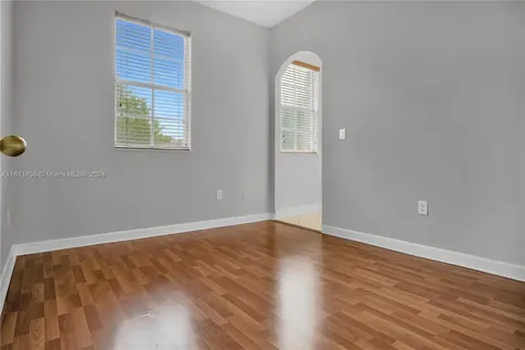 2123 NE 40th Road Homestead FL 33033