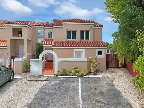 6535 SW 132nd Ct Circle Miami FL 33183