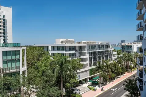 6039 Collins Avenue Miami Beach FL 33140