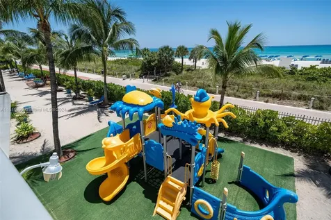 6039 Collins Avenue Miami Beach FL 33140