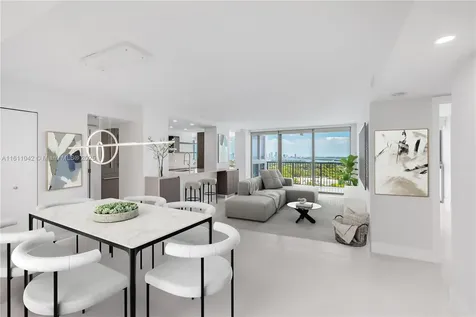 2655 Collins Avenue Miami Beach FL 33140