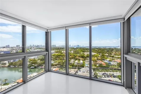 2655 Collins Avenue Miami Beach FL 33140