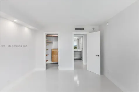 2655 Collins Avenue Miami Beach FL 33140