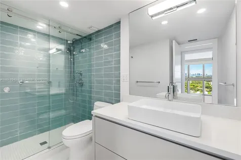 2655 Collins Avenue Miami Beach FL 33140