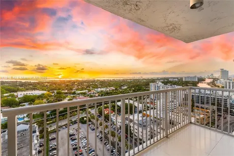 2655 Collins Avenue Miami Beach FL 33140