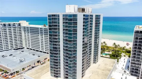 2655 Collins Avenue Miami Beach FL 33140