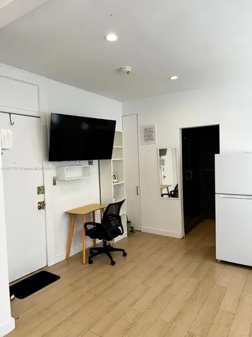 642 Michigan Avenue Miami Beach FL 33139