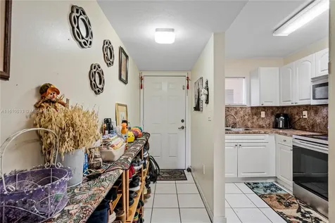 700 SE 9th Court Hialeah FL 33010