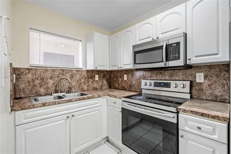 700 SE 9th Court Hialeah FL 33010