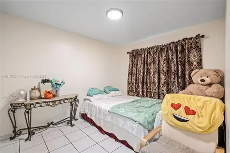 700 SE 9th Court Hialeah FL 33010