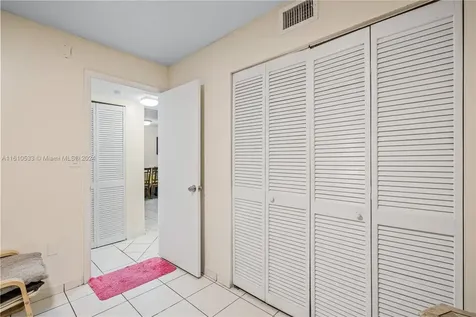 700 SE 9th Court Hialeah FL 33010