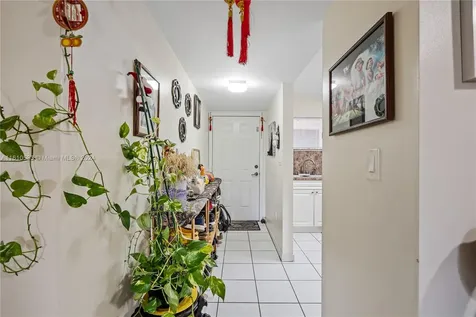 700 SE 9th Court Hialeah FL 33010