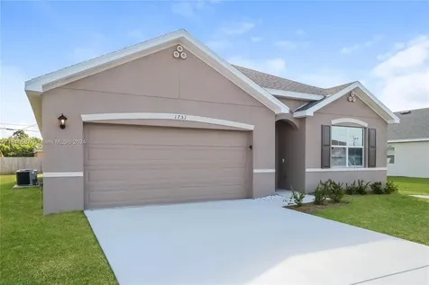 1751 SW Gloria Lane Port St. Lucie FL 34953