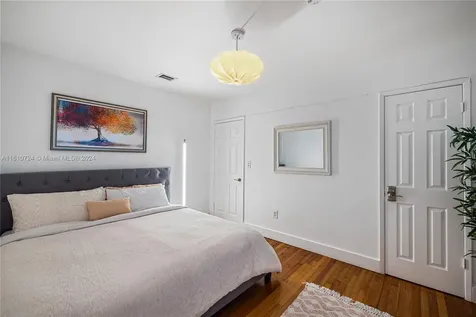 560 NE 107th Street Miami Shores FL 33161
