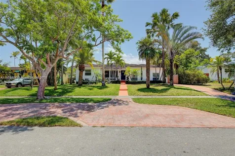 560 NE 107th Street Miami Shores FL 33161