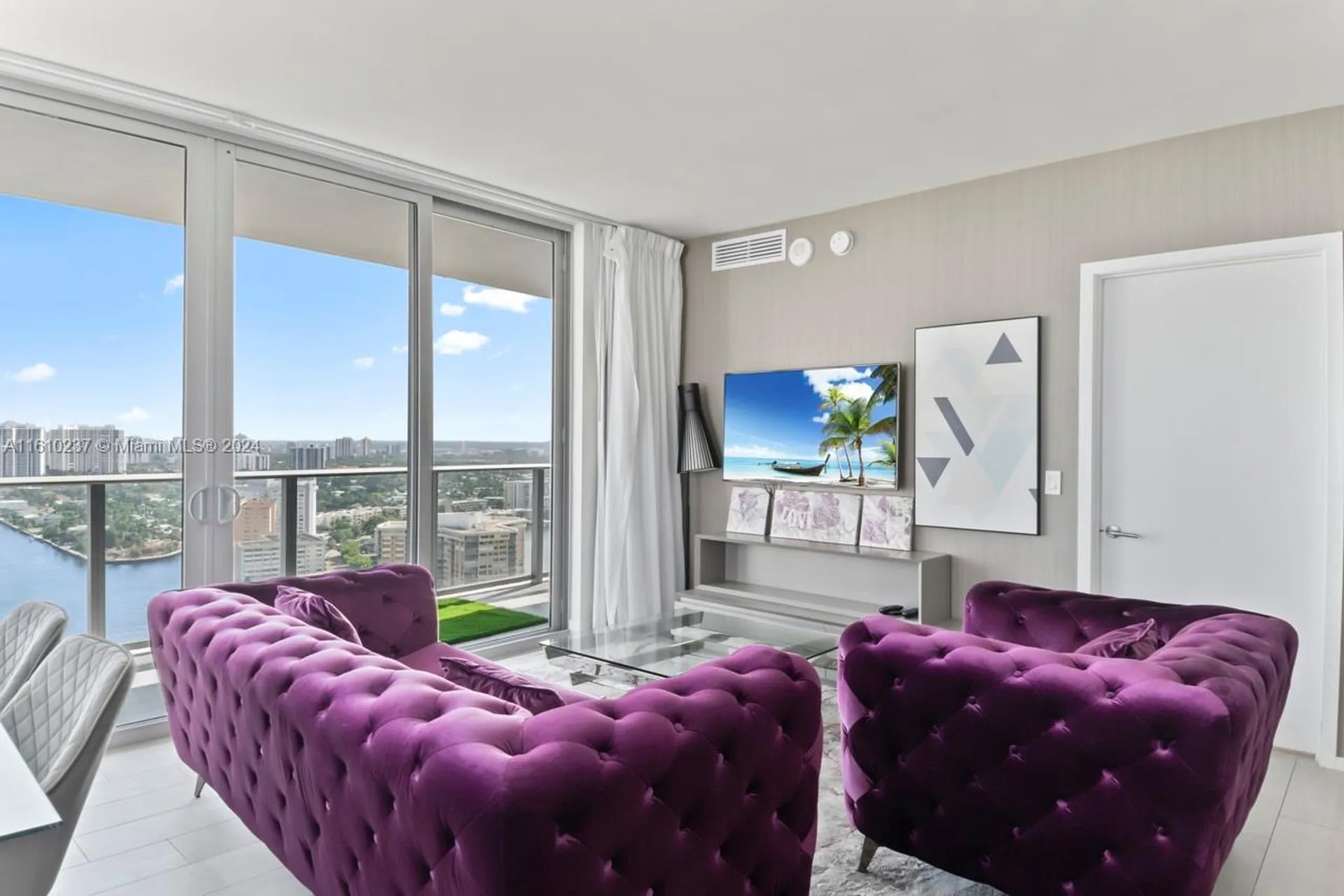 4010 S Ocean Drive Hollywood FL 33019