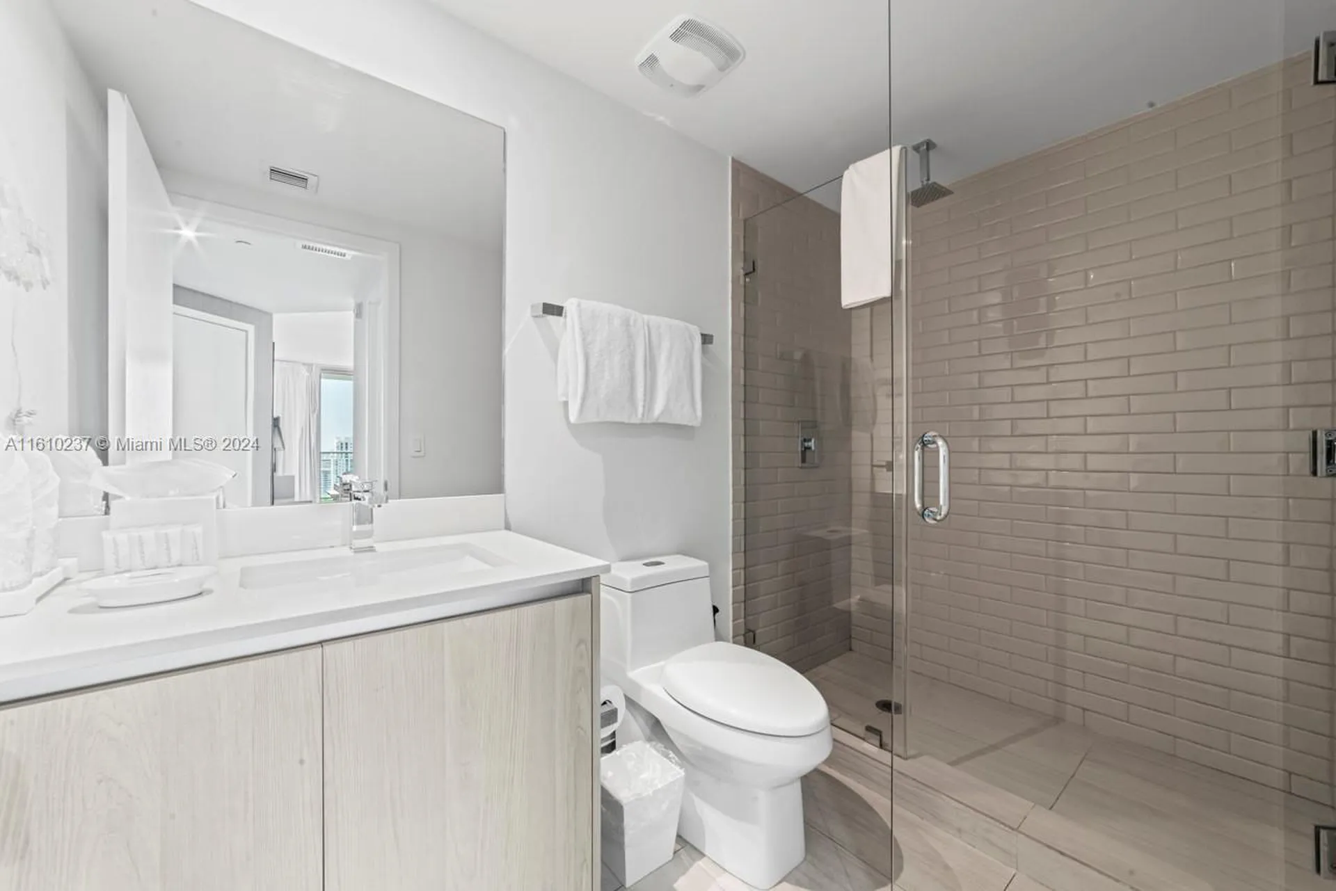 4010 S Ocean Drive Hollywood FL 33019