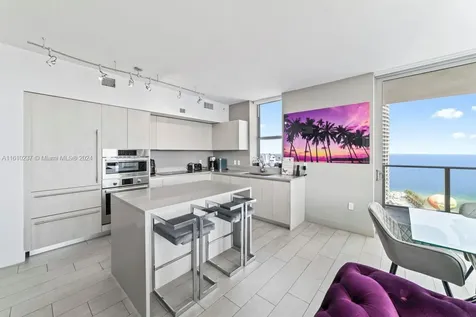 4010 S Ocean Drive Hollywood FL 33019